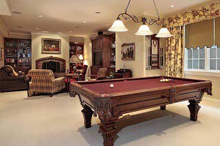 Find out the cost to move a pool table in Palm Springs